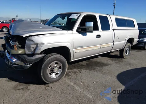 2004 Chevrolet Silverado 2500Hd Ls z USA, uszkodzony, nr VIN 1GCHC29U54E390212